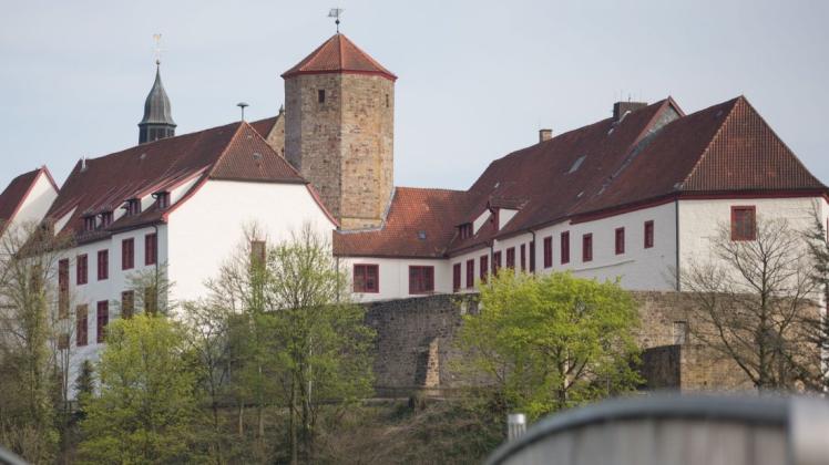Am Schloss in Bad Iburg findet normalerweise der Adventsmarkt statt.