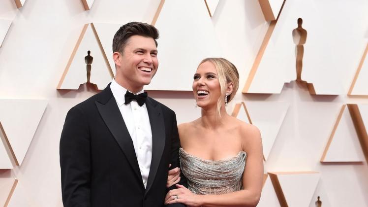 Colin Jost und Scarlett Johansson bei der Oscar-Verleihung 2020.