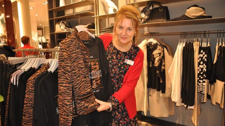 "Die Kunden kommen heutzutage gezielter", sagt die Leiterin des Nessler-Kaufhauses, Bianca Henning-Lenthe.