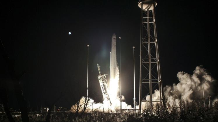Mit 3500 Kilogramm Fracht startete der unbemannte Raumfrachter "Cygnus" mit Ziel ISS.