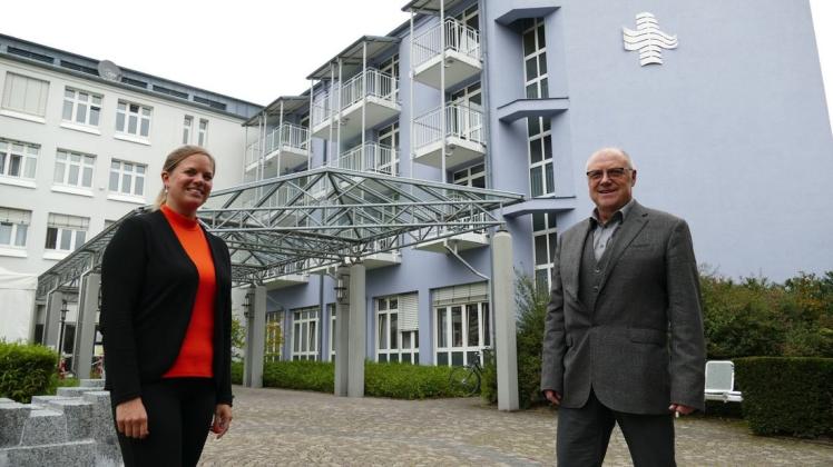 Wechsel in der Verwaltungsleitung der Klinik Münsterland in Bad Rothenfelde: Hanna Carstens wird Nachfolgerin von Wilhelm Brokfeld