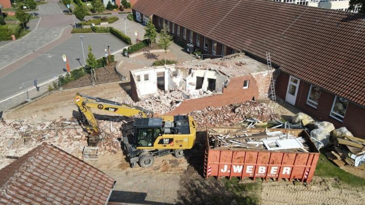 750.000 Euro stehen im Etat der Samtgemeinde Neuenkirchen für den Neubau der Dorfküche bereit. Dafür bekommt die Overbergschule einen neuen Seitenflügel.