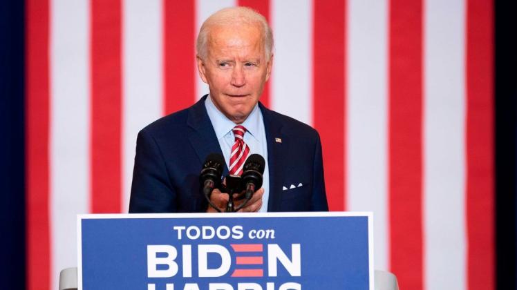 Als Joe Biden spontan den Latino-Hit "Despacito" abspielte, traute er sich nicht, zu tanzen.