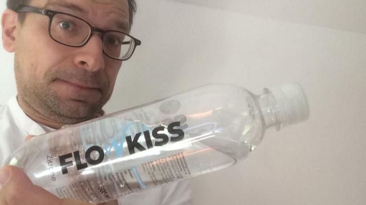Flowkiss oder Fh2ocus: Die Höhle der Löwen schenkt heute Koffein-Wasser aus. Flowkiss oder Fh2ocus: Die Höhle der Löwen schenkt heute Koffein-Wasser aus.