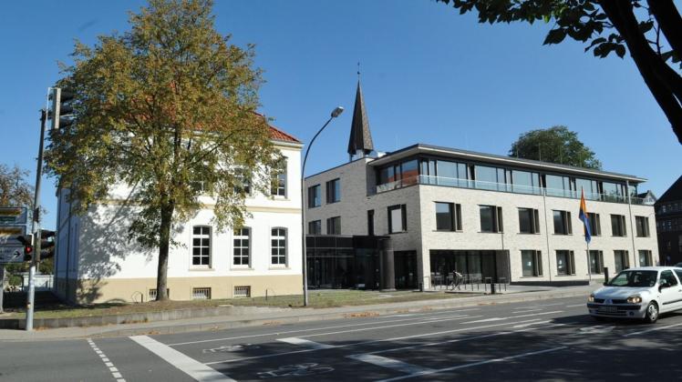 Alt und Neu beim Kreishaus III ergänzen sich gut. Alt und Neu beim Kreishaus III ergänzen sich gut.
