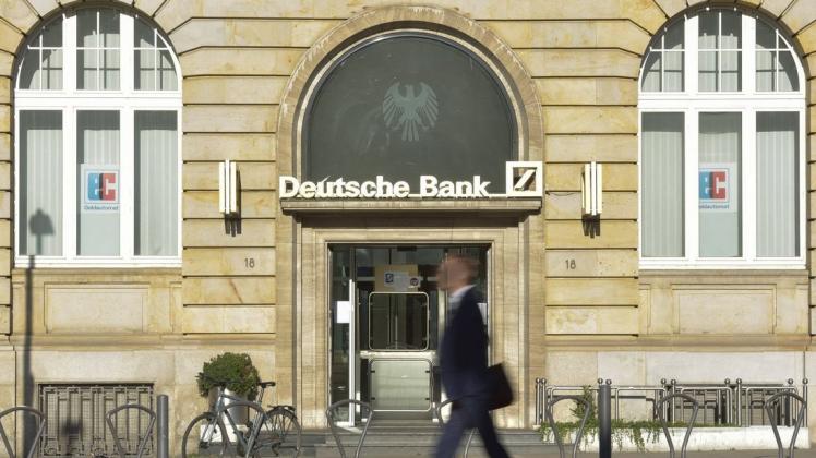 Die Deutsche Bank will ihr Filialnetz verkleinern.