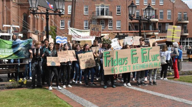 Bereits im vergangenen Jahr demonstrierten Klimaschutz-Aktivisten in Papenburg (Archivbild).