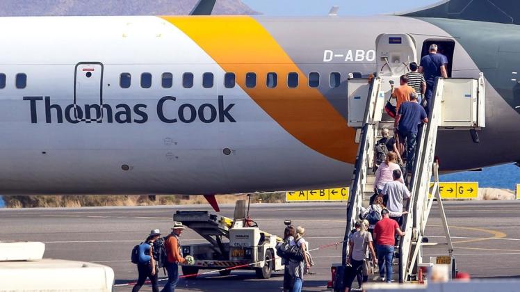 Der Reisekonzern Thomas Cook ist pleite und hat am 23.09.2019 den Betrieb eingestellt. Der Reisekonzern Thomas Cook ist pleite und hat am 23.09.2019 den Betrieb eingestellt.