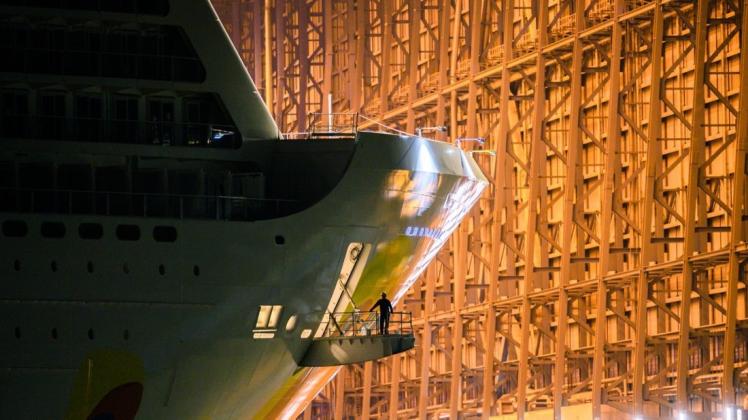 Zur Krise der Papenburger Meyer Werft äußert sich der SPD-Bundestagsabgeordnete Markus Paschke. Zur Krise der Papenburger Meyer Werft äußert sich der SPD-Bundestagsabgeordnete Markus Paschke.