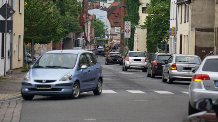 Nadelöhr Altstadt: Der Durchgangsverkehr rollt. Hier sollen in Zukunft neue Konzepte für Entlastung sorgen.
