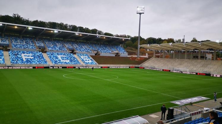 Hansa spielt ab 14 Uhr auf der Baustelle Ludwigspark. Hansa spielt ab 14 Uhr auf der Baustelle Ludwigspark.
