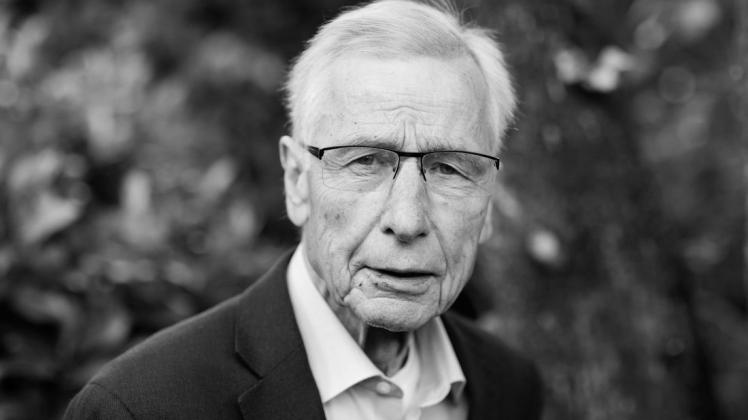 Der ehemalige Ministerpräsident von Nordrhein-Westfalen, Wolfgang Clement, ist im Alter von 80 Jahren gestorben.