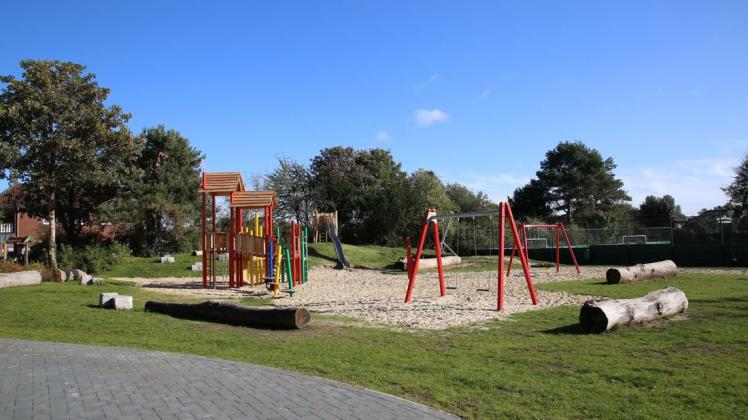 Das neu angelegte Spieleparadies für die Kinder der Maximilian Grund- und Oberschule in Rütenbrock.