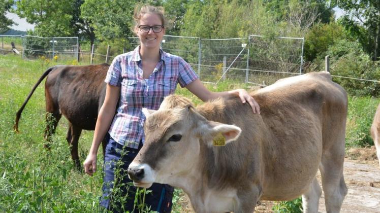Ihr Traum ist eine eigene Landwirtschaft: Sarah Noak aus Bresegard bei Eldena hat das alte, verfallene LPG-Gelände in ihrem Heimatort gekauft.