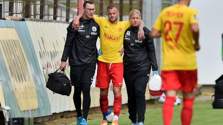 Gegen Osnabrücks musste Christoph Hemlein mit Schmerzen ausgewechselt werden. Foto: osnapix / Titgemeyer