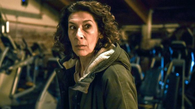 Tatort "Pumpen" aus Wien: Adele Neuhauser erst nackt, dann stark