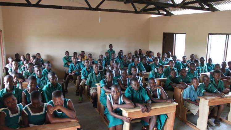 Für seine Schulprojekte in Afrika sammelt der Aktionskreis Pater Hagen wieder. Für seine Schulprojekte in Afrika sammelt der Aktionskreis Pater Hagen wieder.