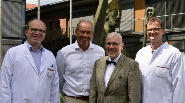 Unter den Top-Ärzten Deutschlands befinden sich laut Magazin "Focus" (von links): Hartmut Görtz,  Alfons Eißing, Gerald Kolb und Jörg Teßarek. Das Foto entstand 2019.