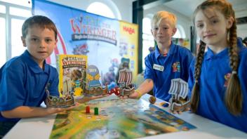 Im Jahr 2019 wurde "Tal der Wikinger" als Kinderspiel des Jahres ausgezeichnet. Der Preisträger 2020 wird am kommenden Montag präsentiert. Foto: Axel Heimken/dpa