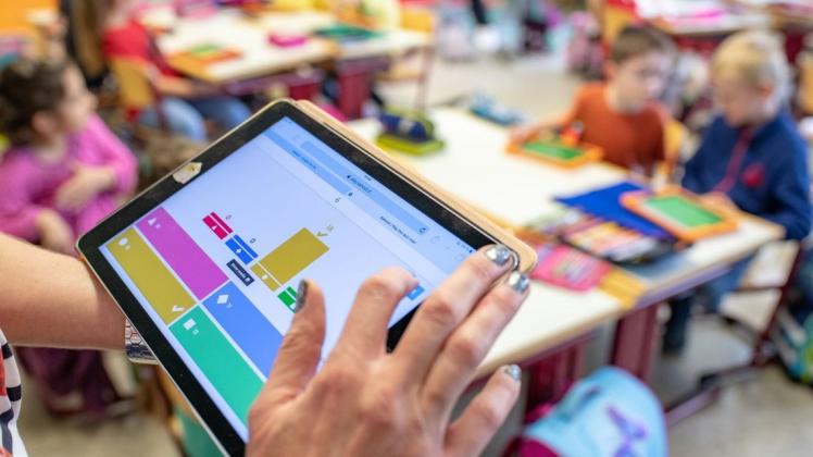 Tablets könnten in Zukunft zum Alltag an deutschen Schulen gehören.