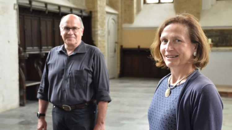 Auf vielfältige Beiträge zum Thema "Von der Kunst die Krise zu deuten" hoffen Maria Pulkenat und Matthias Wünsche von der Nordkirche.