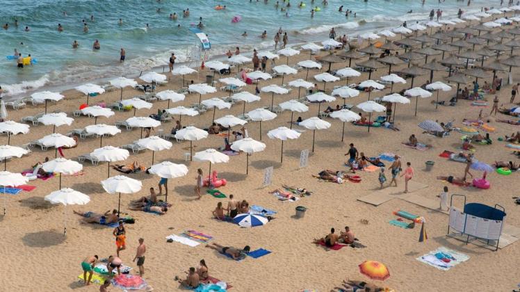 Entspannen am Strand: Der Tourismus ist ein wichtiger Wirtschaftszweig in Bulgarien.