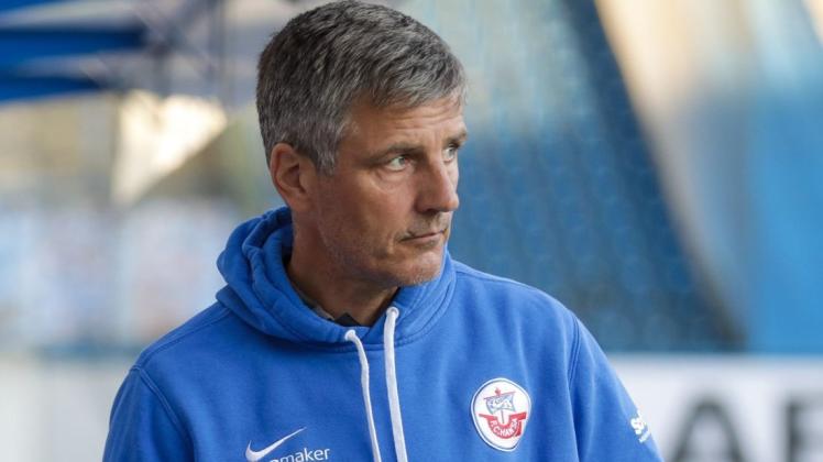 Zunächst zählt nur die Partie gegen Uerdingen, doch im Hinterkopf hat Hansa-Coach Jens Härtel auch ein bisschen die Duelle der Konkurrenten. Vielleicht geht ja noch was in Sachen Aufstieg für die Rostocker. Zunächst zählt nur die Partie gegen Uerdingen, doch im Hinterkopf hat Hansa-Coach Jens Härtel auch ein bisschen die Duelle der Konkurrenten. Vielleicht geht ja noch was in Sachen Aufstieg für die Rostocker.