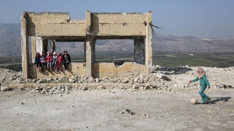 Mehr als neun Jahre Bürgerkrieg haben Syrien verwüstet. Die internationale Gemeinschaft sagt Hilfe zu.