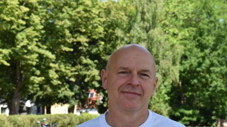Versucht in diesem Sommer so viele Schwimmkurse wie möglich zu organisieren: Michael Krüger, Ehrenamtskoordinator beim DRK-Kreisverband.