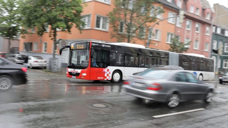Zur effektiven Beschleunigung der Metrobus-Linie M4 (Belm–Hellern) wäre wohl ein Umbau der vierspurigen Martinistraße nötig. Doch der Osnabrücker Rat könnte entsprechende Pläne am Dienstag stoppen.