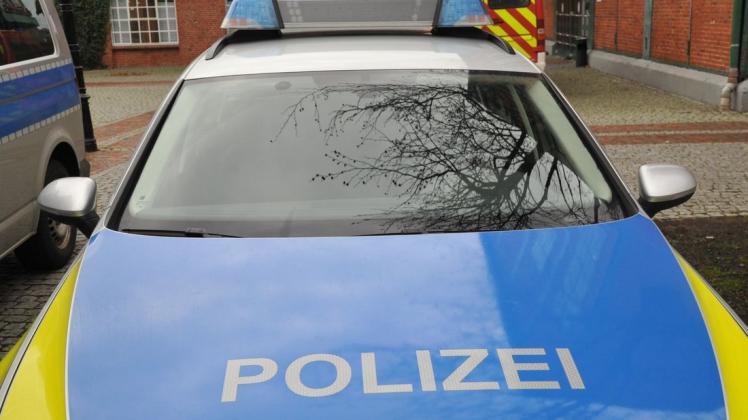 Nach kurzer Flucht gestoppt hat die Polizei einen 30-jährigen Unfallfahrer in Neubörger.