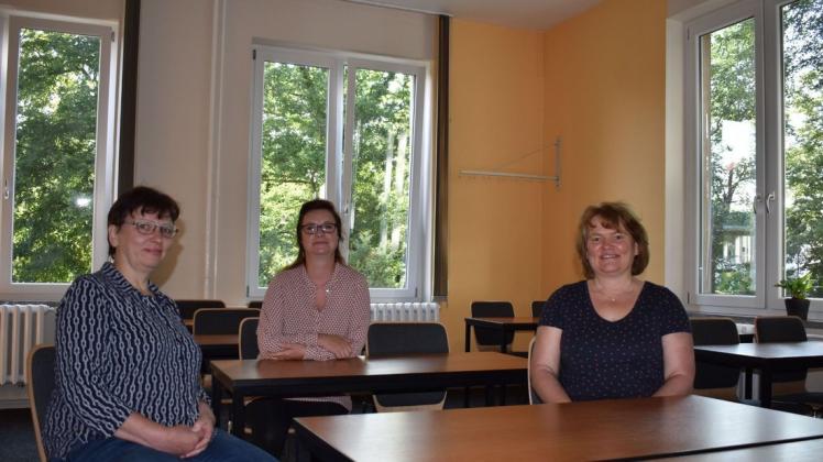 Freuen sich auf die Herausforderungen der Zukunft: LEB-Leiterin Susanne Hegner (r.) sowie die pädagogischen Mitarbeiterinnen Gudrun Ruchhöft und Anne-Kathrin Meier.
