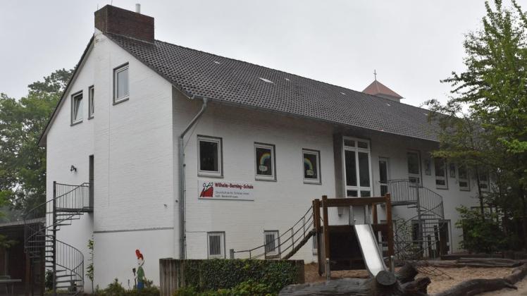 Das Dach der Wilhelm-Berning-Schule in Lingen muss erneuert werden.