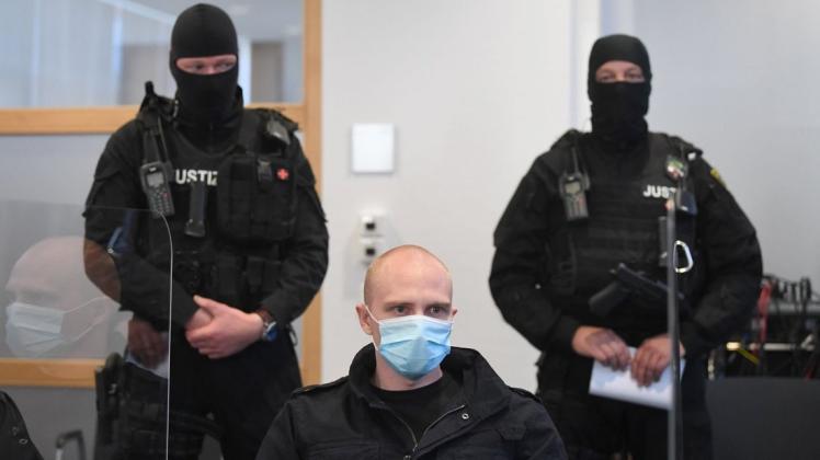 Prozess um Angriff auf Synagoge in Halle: Der Angeklagte Stephan Balliet im Gerichtssaal.