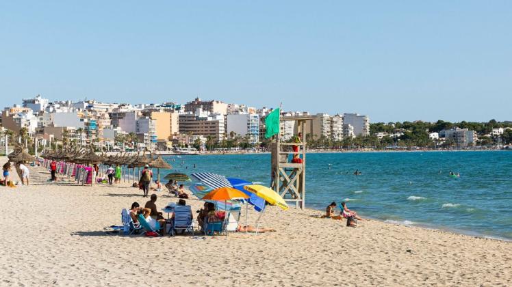 Für Spanien mit samt der Balearen gilt eine Reisewarnung – das trifft die Tourismusbranche.