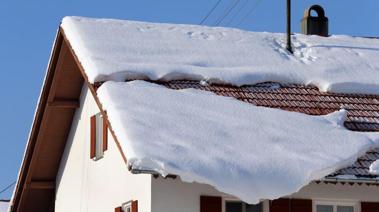Eis und Schnee: Wege vor dem Haus müssen geräumt werden