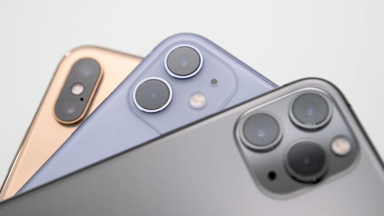 Seit dem 24. September 2019 ist das iPhone 11 Pro Max (rechts) Apple Smartphone-Flaggschiff. Im September 2020 folgt das iPhone 12. Das ist zum neuen Modell schon bekannt.