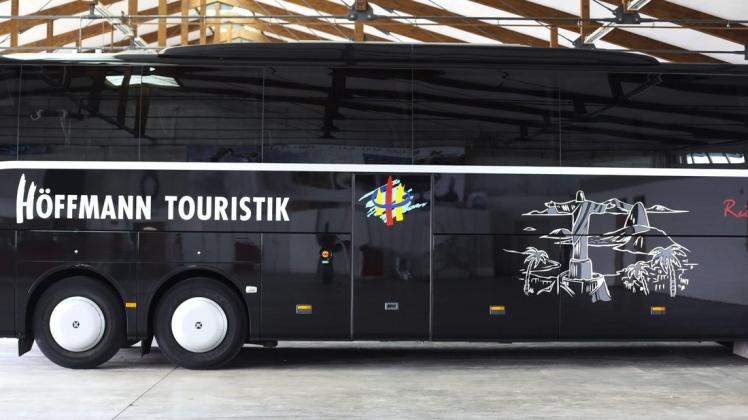 Die Busreisebranche schlägt angesichts fortdauernder Corona-Beschränkungen Alarm. Unternehmer Hans Höffmann aus Vechta bittet Ministerpräsident Stephan Weil um Hilfe. Die Busreisebranche schlägt angesichts fortdauernder Corona-Beschränkungen Alarm. Unternehmer Hans Höffmann aus Vechta bittet Ministerpräsident Stephan Weil um Hilfe.