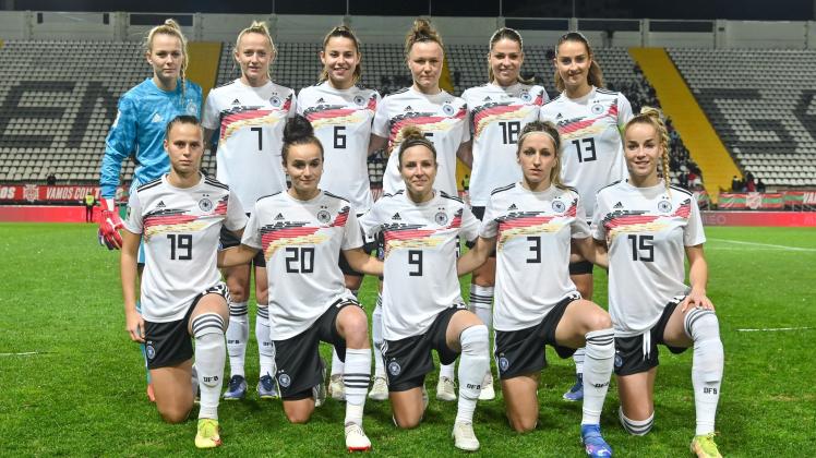 Fussball, Frauen, WM-Qualifikation, Portugal - Deutschland