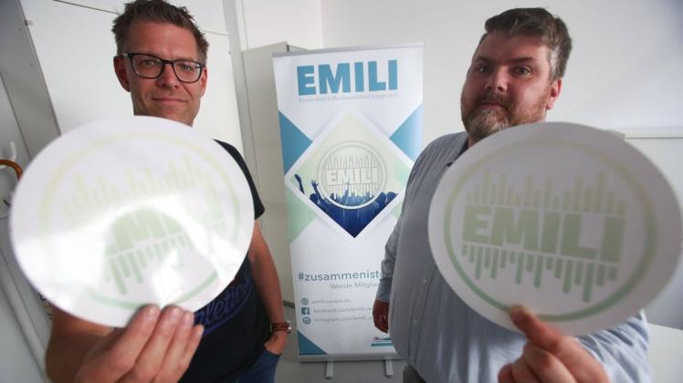 Das musikalische Leben im Landkreis steht still, das bedrückt auch Carsten Pfeiffer und Thorsten Kopel vom Verein Emili. Das musikalische Leben im Landkreis steht still, das bedrückt auch Carsten Pfeiffer und Thorsten Kopel vom Verein Emili.