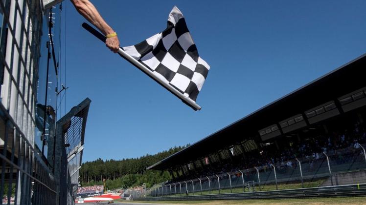 Die Formel-1-Saison kann mit zwei Rennen in Österreich starten. Foto: Christian Bruna/POOL EPA/AP/dpa Die Formel-1-Saison kann mit zwei Rennen in Österreich starten. Foto: Christian Bruna/POOL EPA/AP/dpa