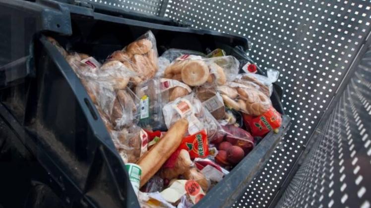Symbolfoto: imago/viennaslide

Food in Garbage