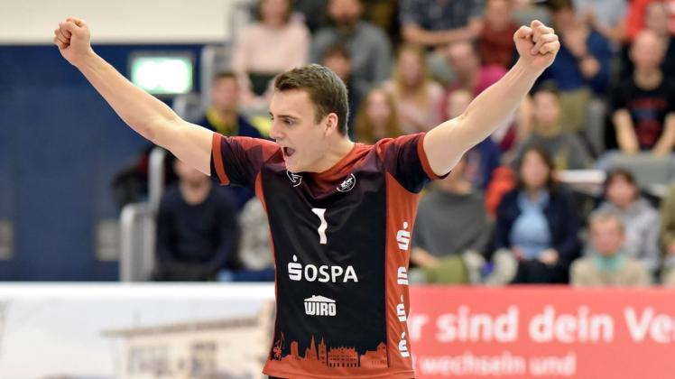 Der entscheidende Mann beim Sieg über Essen: Der Pole Adrian Kopij führte den SVW-Sechser zum 3:2. Der entscheidende Mann beim Sieg über Essen: Der Pole Adrian Kopij führte den SVW-Sechser zum 3:2.