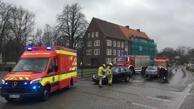 In der Delmenhorster Innenstadt ist es am Freitagvormittag zu einem Unfall gekommen. Foto: Marco Julius