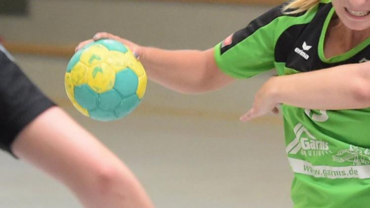 Mussten eine Heimniederlage hinnehmen: Die Oberliga-Handballerinnen des TV Neerstedt verloren gegen den VfL Oldenburg III. Symbolfoto: Rolf Tobis