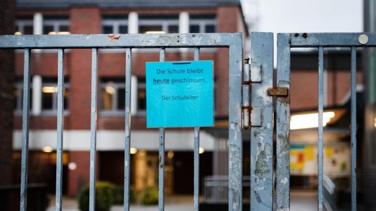 Die Christophorusschule in Rostock wird bis zum 23. März geschlossen. 1300 Schüler müssen zu Hause bleiben.