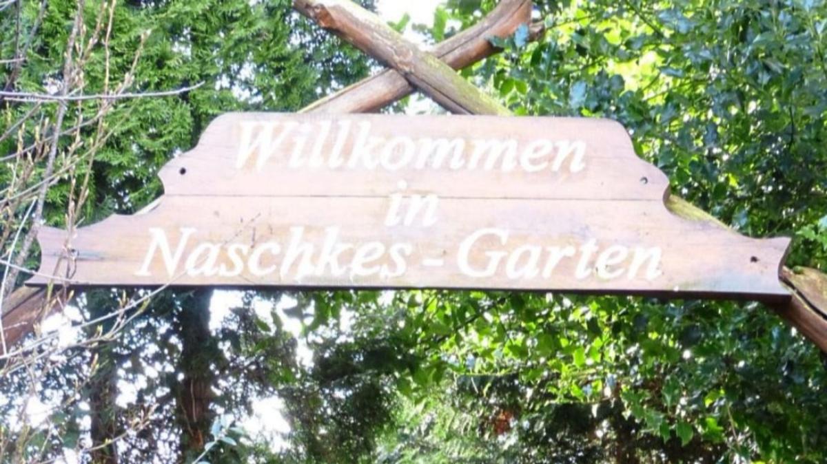 Einbruch in Gebäude an "Naschkes Garten" in