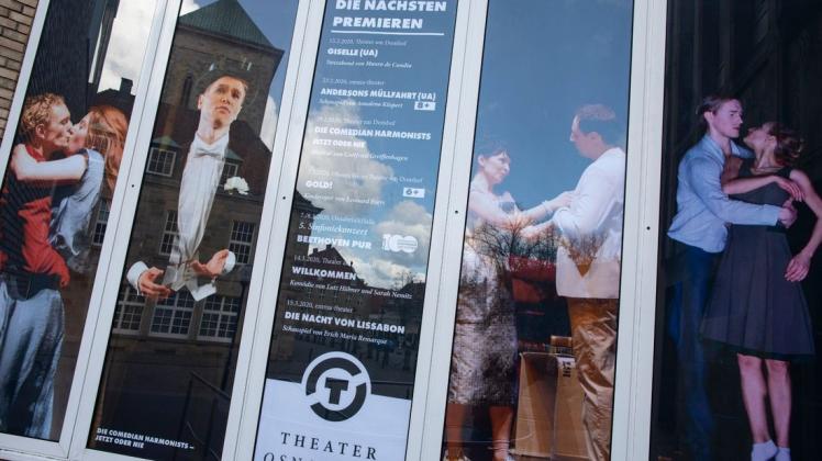 Diese Türen werden jetzt erst einmal geschlossen bleiben: Das Osnabrücker Theater stellt wegen der Corona-Epidemie vorübergehend seinen Spielbetrieb ein. Foto: David Ebener