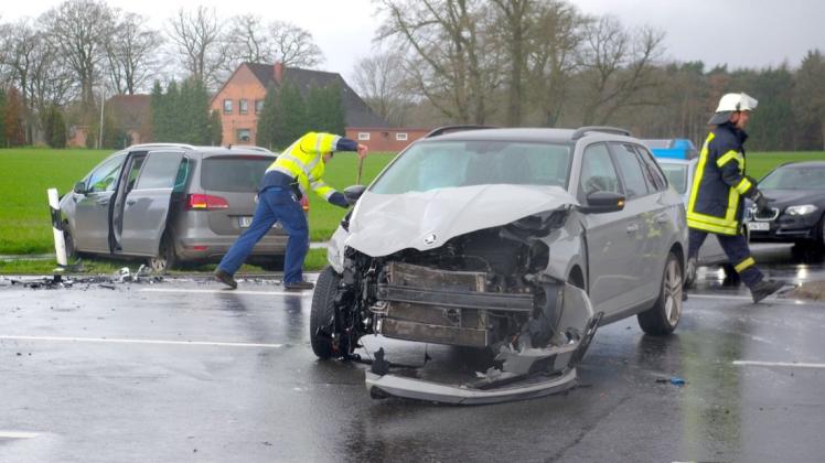 Zwei Autos waren an dem Unfall beteiligt. Foto: Günther Richter