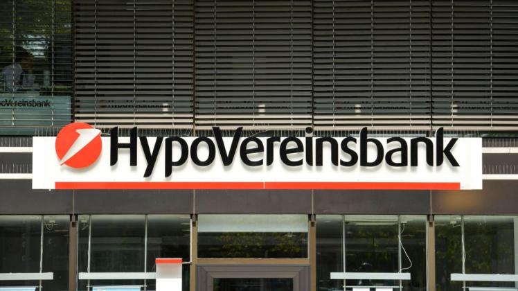 Wegen der Ausbreitung des Coronavirus schließt die Hypovereinsbank pro Woche 101 Filialen. Foto: imago images/Schöning